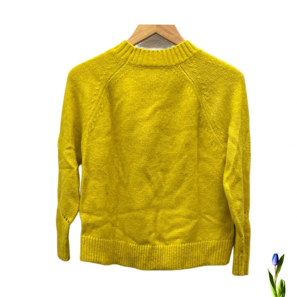 Loft petite Sweater Size XSP Bright Yellow Winter’s Day - Picture 2 of 4
